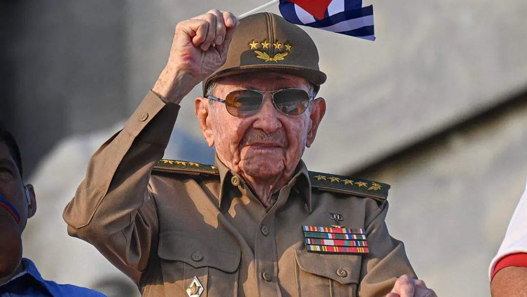 EE.UU. acusa de asesinato a Raúl Castro