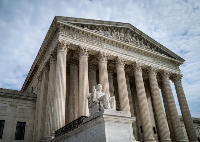 La Corte Suprema ratifica ciudadanía automática para nacidos en EE. UU. y frena intento de Trump de limitarla